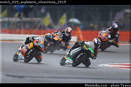 moto3_039_angleterre_silverstone_2015.jpg