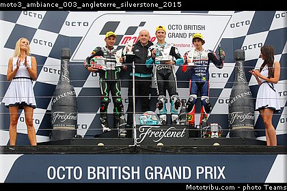 moto3_ambiance_003_angleterre_silverstone_2015.jpg