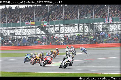 motogp_023_angleterre_silverstone_2015.jpg