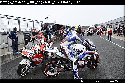 motogp_ambiance_006_angleterre_silverstone_2015.jpg