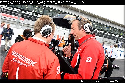 motogp_bridgestone_005_angleterre_silverstone_2015.jpg