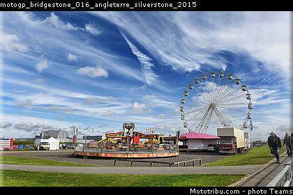 motogp_bridgestone_016_angleterre_silverstone_2015.jpg