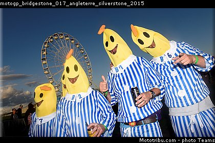 motogp_bridgestone_017_angleterre_silverstone_2015.jpg