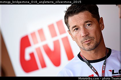 motogp_bridgestone_018_angleterre_silverstone_2015.jpg