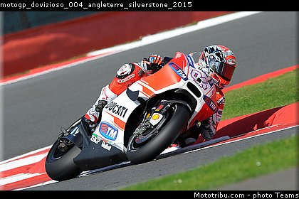 motogp_dovizioso_004_angleterre_silverstone_2015.jpg