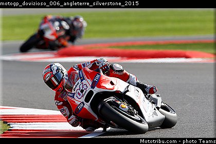 motogp_dovizioso_006_angleterre_silverstone_2015.jpg