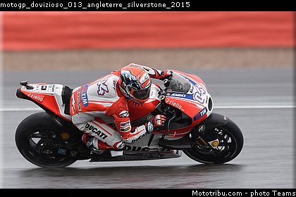 motogp_dovizioso_013_angleterre_silverstone_2015.jpg
