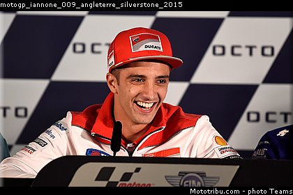 motogp_iannone_009_angleterre_silverstone_2015.jpg