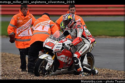 motogp_miller_001_angleterre_silverstone_2015.jpg