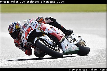 motogp_miller_008_angleterre_silverstone_2015.jpg