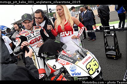 motogp_pit_babe_001_angleterre_silverstone_2015.jpg