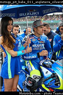 motogp_pit_babe_011_angleterre_silverstone_2015.jpg