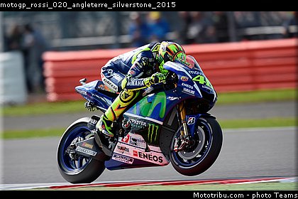 motogp_rossi_020_angleterre_silverstone_2015.jpg