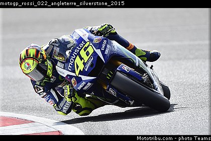 motogp_rossi_022_angleterre_silverstone_2015.jpg