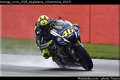 motogp_rossi_025_angleterre_silverstone_2015.jpg