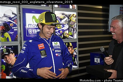 motogp_rossi_033_angleterre_silverstone_2015.jpg