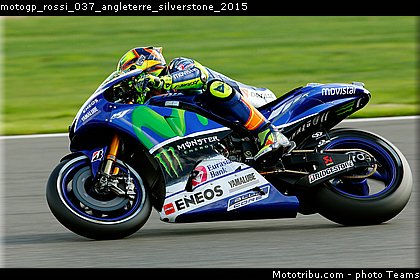 motogp_rossi_037_angleterre_silverstone_2015.jpg