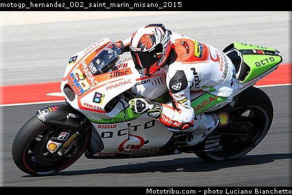 motogp_hernandez_002_saint_marin_misano_2015.jpg