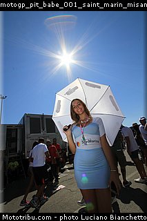 motogp_pit_babe_001_saint_marin_misano_2015.jpg