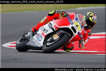 motogp_iannone_006_saint_marin_misano_2015.jpg