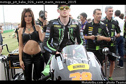 motogp_pit_babe_026_saint_marin_misano_2015.jpg