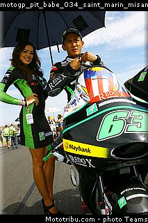 motogp_pit_babe_034_saint_marin_misano_2015.jpg