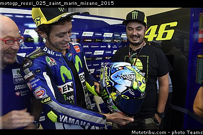 motogp_rossi_025_saint_marin_misano_2015.jpg