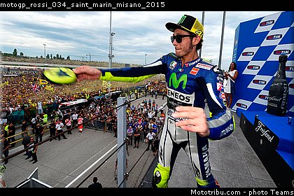 motogp_rossi_034_saint_marin_misano_2015.jpg