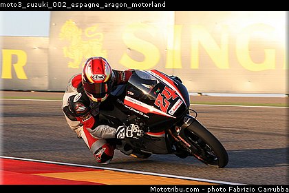 moto3_suzuki_002_espagne_aragon_motorland.jpg