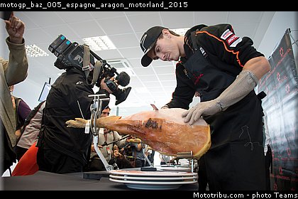motogp_baz_005_espagne_aragon_motorland_2015.jpg