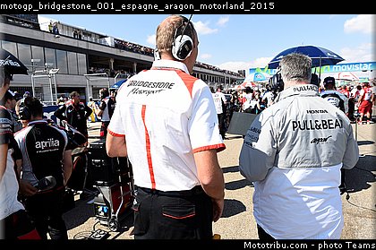motogp_bridgestone_001_espagne_aragon_motorland_2015.jpg