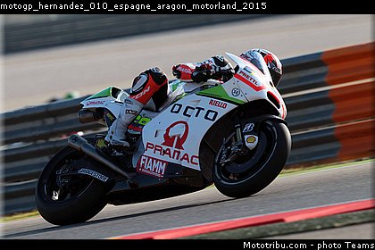 motogp_hernandez_010_espagne_aragon_motorland_2015.jpg