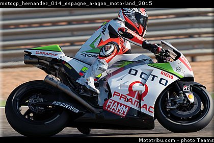 motogp_hernandez_014_espagne_aragon_motorland_2015.jpg