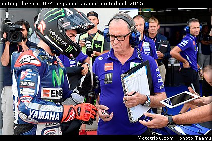 motogp_lorenzo_034_espagne_aragon_motorland_2015.jpg