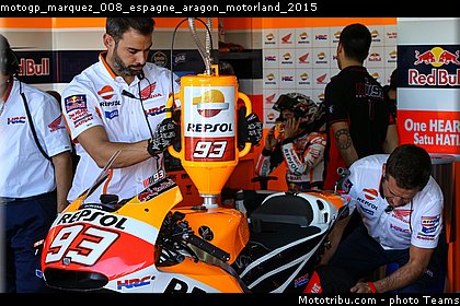 motogp_marquez_008_espagne_aragon_motorland_2015.jpg