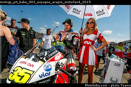 motogp_pit_babe_003_espagne_aragon_motorland_2015.jpg