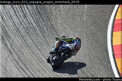 motogp_rossi_012_espagne_aragon_motorland_2015.jpg