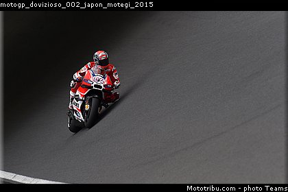 motogp_dovizioso_002_japon_motegi_2015.jpg
