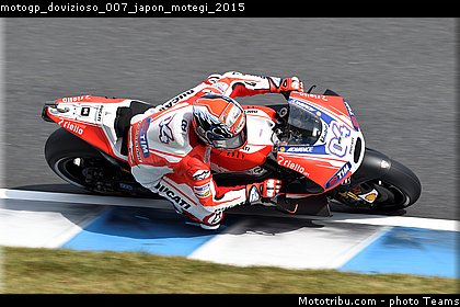 motogp_dovizioso_007_japon_motegi_2015.jpg