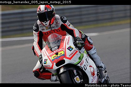 motogp_hernandez_005_japon_motegi_2015.jpg