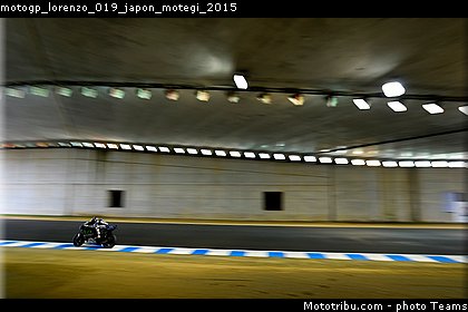 motogp_lorenzo_019_japon_motegi_2015.jpg