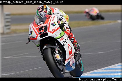 motogp_petrucci_005_japon_motegi_2015.jpg