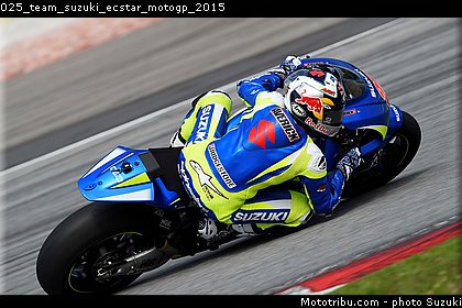 025_team_suzuki_ecstar_motogp_2015.jpg