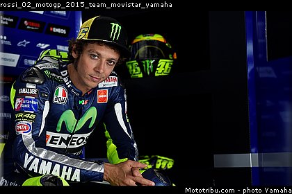 rossi_02_motogp_2015_team_movistar_yamaha.jpg
