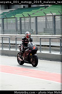aoyama_001_motogp_2015_malaisie_tests.jpg