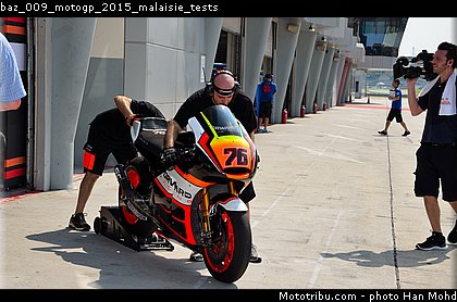 baz_009_motogp_2015_malaisie_tests.jpg