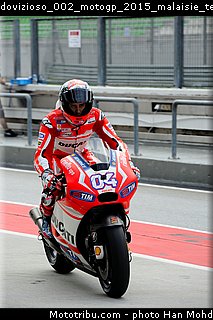 dovizioso_002_motogp_2015_malaisie_tests.jpg