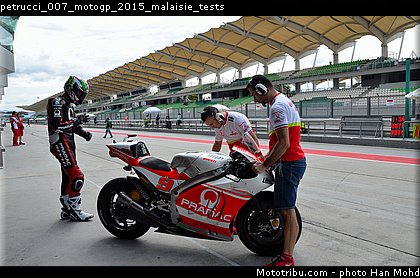 petrucci_007_motogp_2015_malaisie_tests.jpg