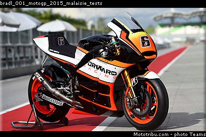 bradl_001_motogp_2015_malaisie_tests.jpg
