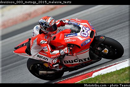 dovizioso_003_motogp_2015_malaisie_tests.jpg